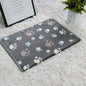 Cross-border pet blanket mat cat and dog flannel blanket autumn and winter warm blanket pet sleeping mat wholesale