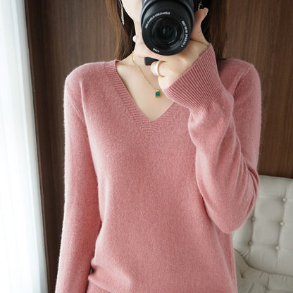 New Autumn and Winter Knitwear Women's V Neck Long-Sleeved Pullover Top Pure Color Korean Style Loose Bottoming Shirt Slimming Look Outer Wear Thin