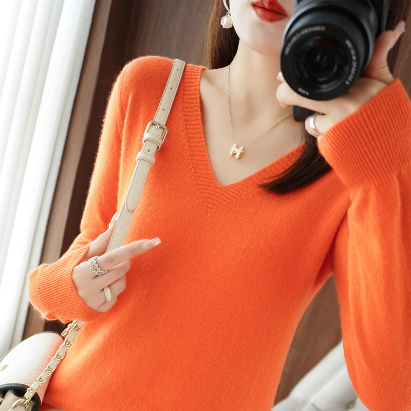 New Autumn and Winter Knitwear Women's V Neck Long-Sleeved Pullover Top Pure Color Korean Style Loose Bottoming Shirt Slimming Look Outer Wear Thin