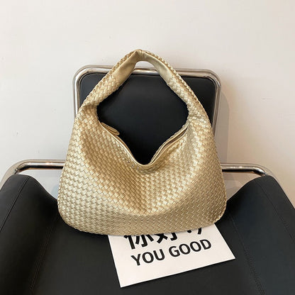 Woven Women's Bag Dumpling Bag New Simple Explosive Big Brand Shoulder Bag Autumn and Winter European and American Fashion Casual Big Bag