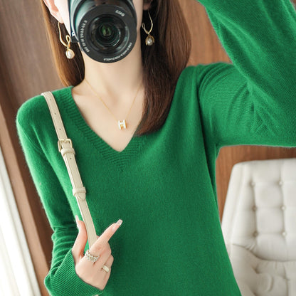 New Autumn and Winter Knitwear Women's V Neck Long-Sleeved Pullover Top Pure Color Korean Style Loose Bottoming Shirt Slimming Look Outer Wear Thin